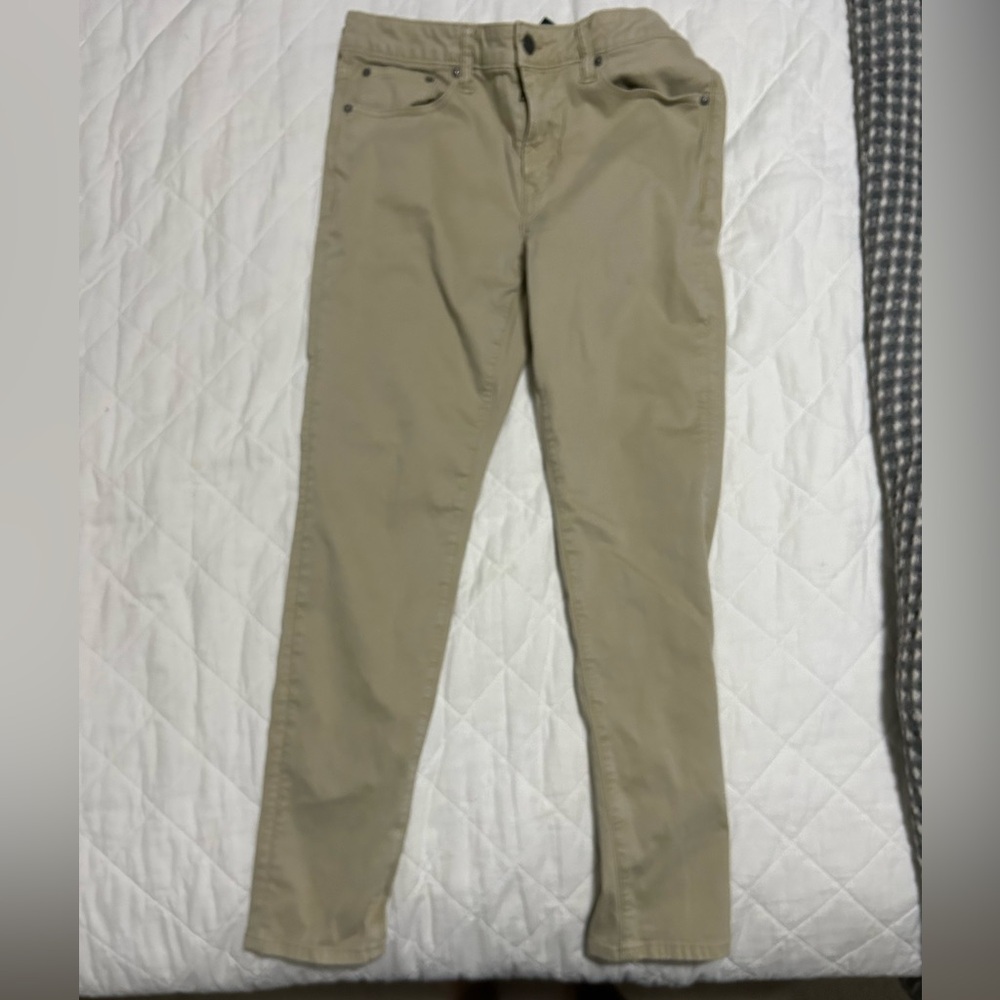 American Eagle Skinny Khaki